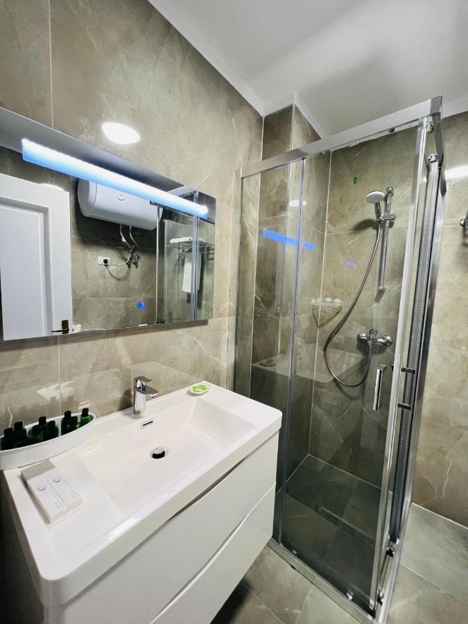 Luxury Apartaments Tirana Exteriör bild